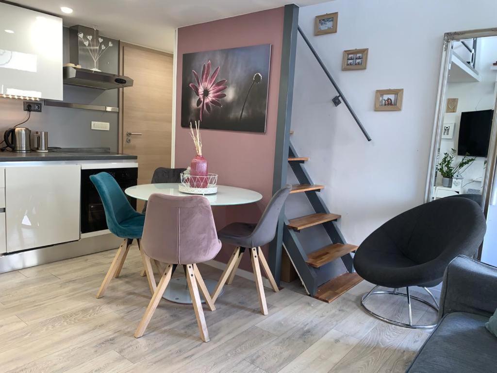 Appartement Nice Apartmet N&N à Zadar Extérieur photo